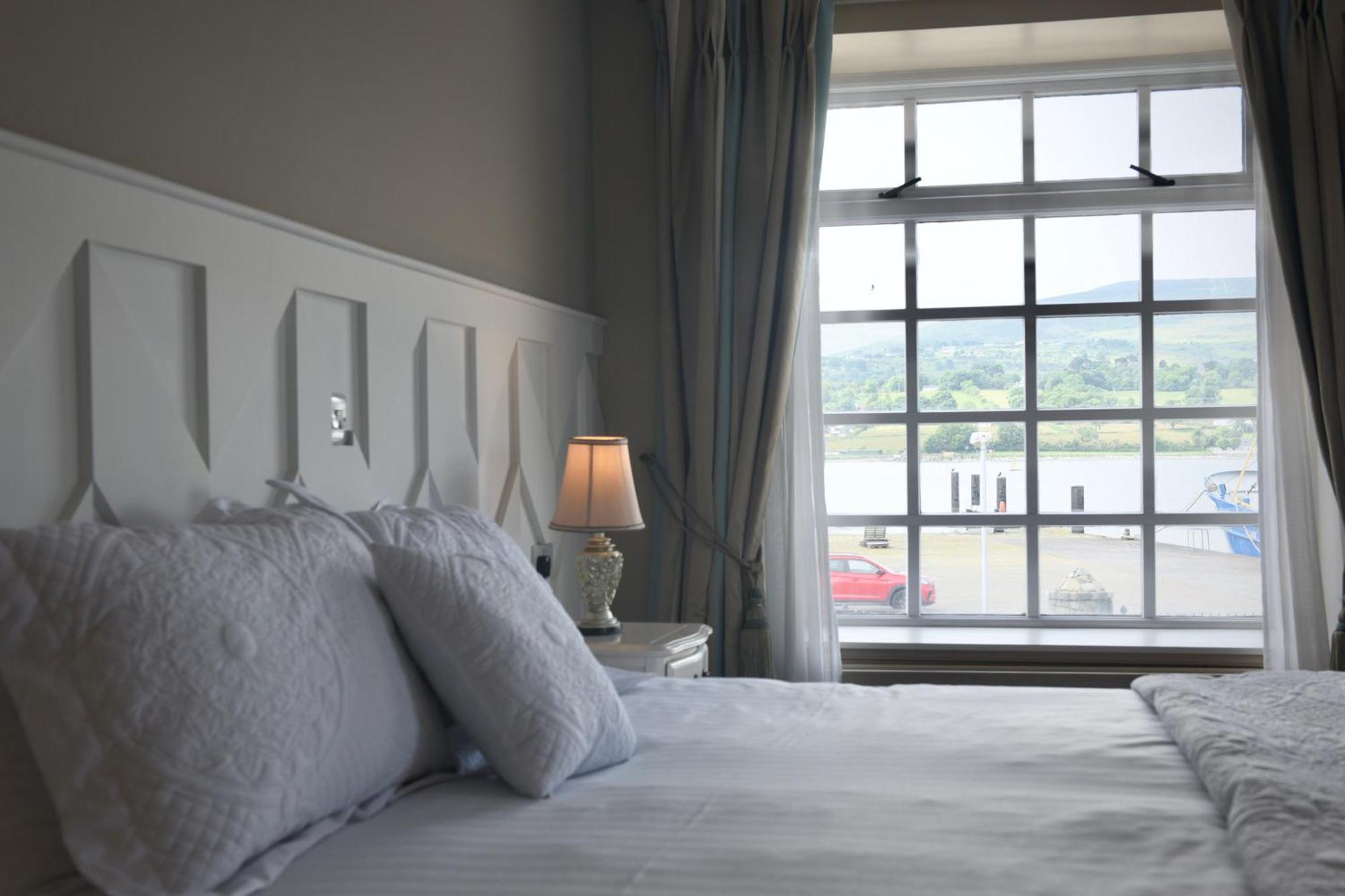 The Lough & Quay Accommodation Town Centre Warrenpoint Exterior photo