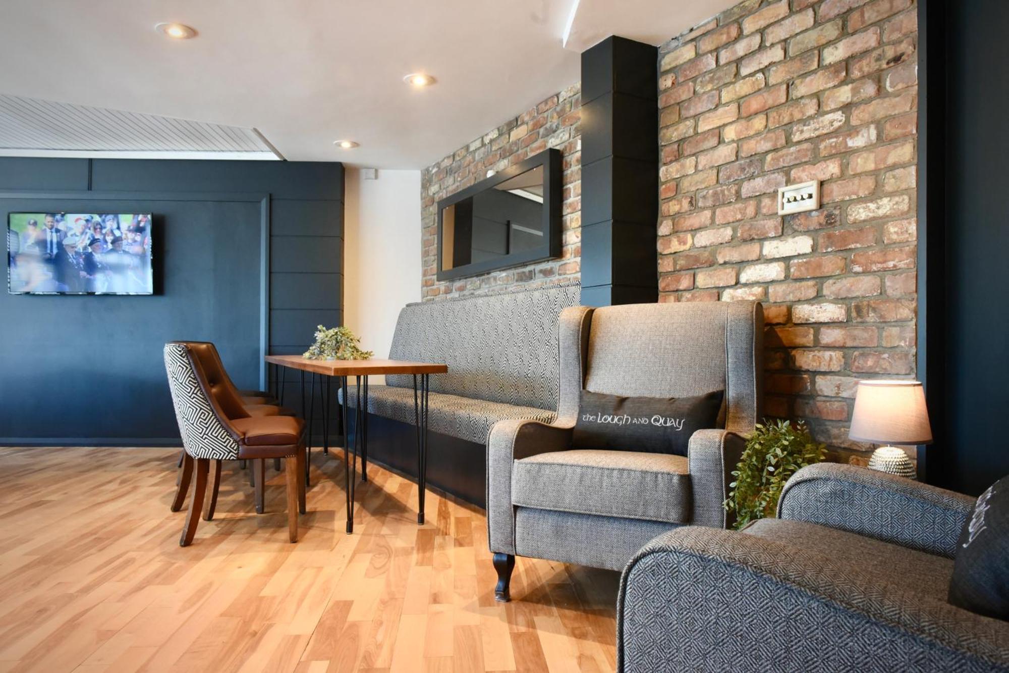 The Lough & Quay Accommodation Town Centre Warrenpoint Exterior photo